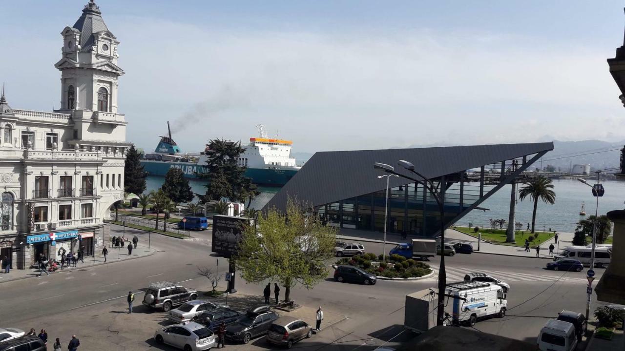 Apartment 2 Minutes From The Sea Batumi Exterior foto
